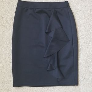 Pencil skirt with ruffle